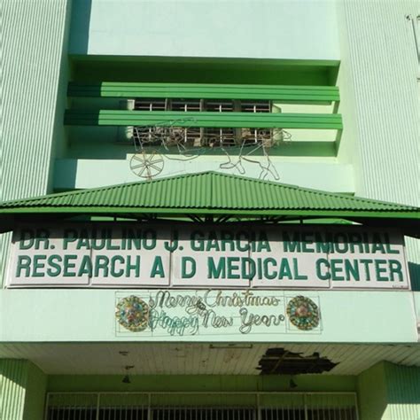 PJG kicks off Vaccination in Cabanatuan .